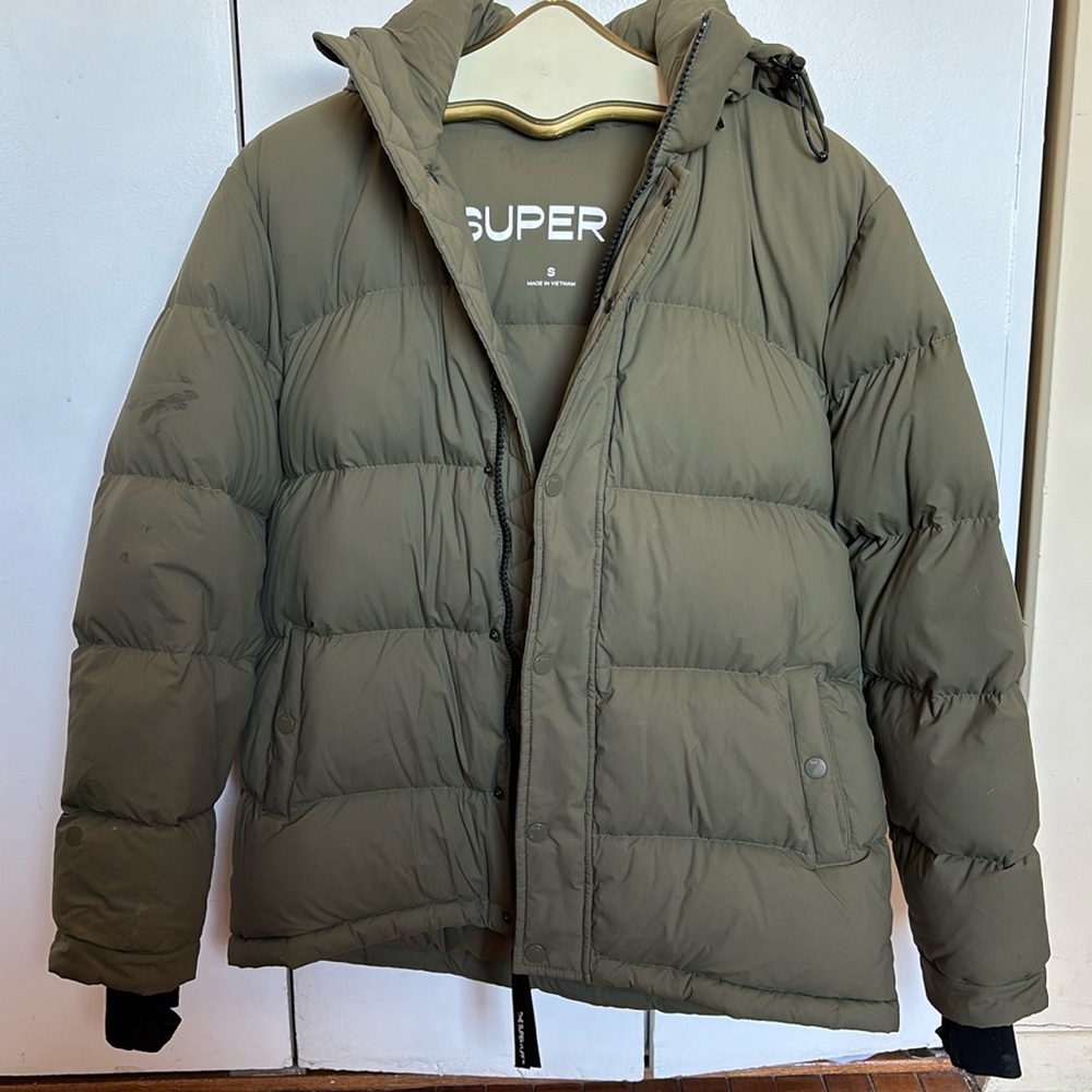 Aritzia Superpuff Size S